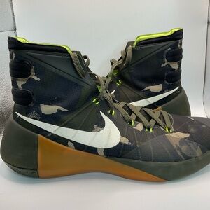 NIKE HYPERDUNK Camo Men’s Size 14